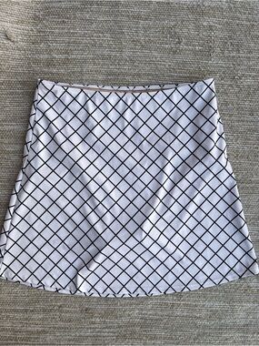 Kortni Jeane Soft Cream Black Square Grid Print Swim Modest Skort Large